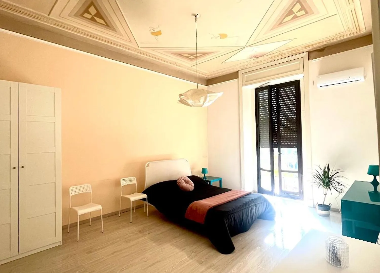 Deodato Guest House Catania Ostello