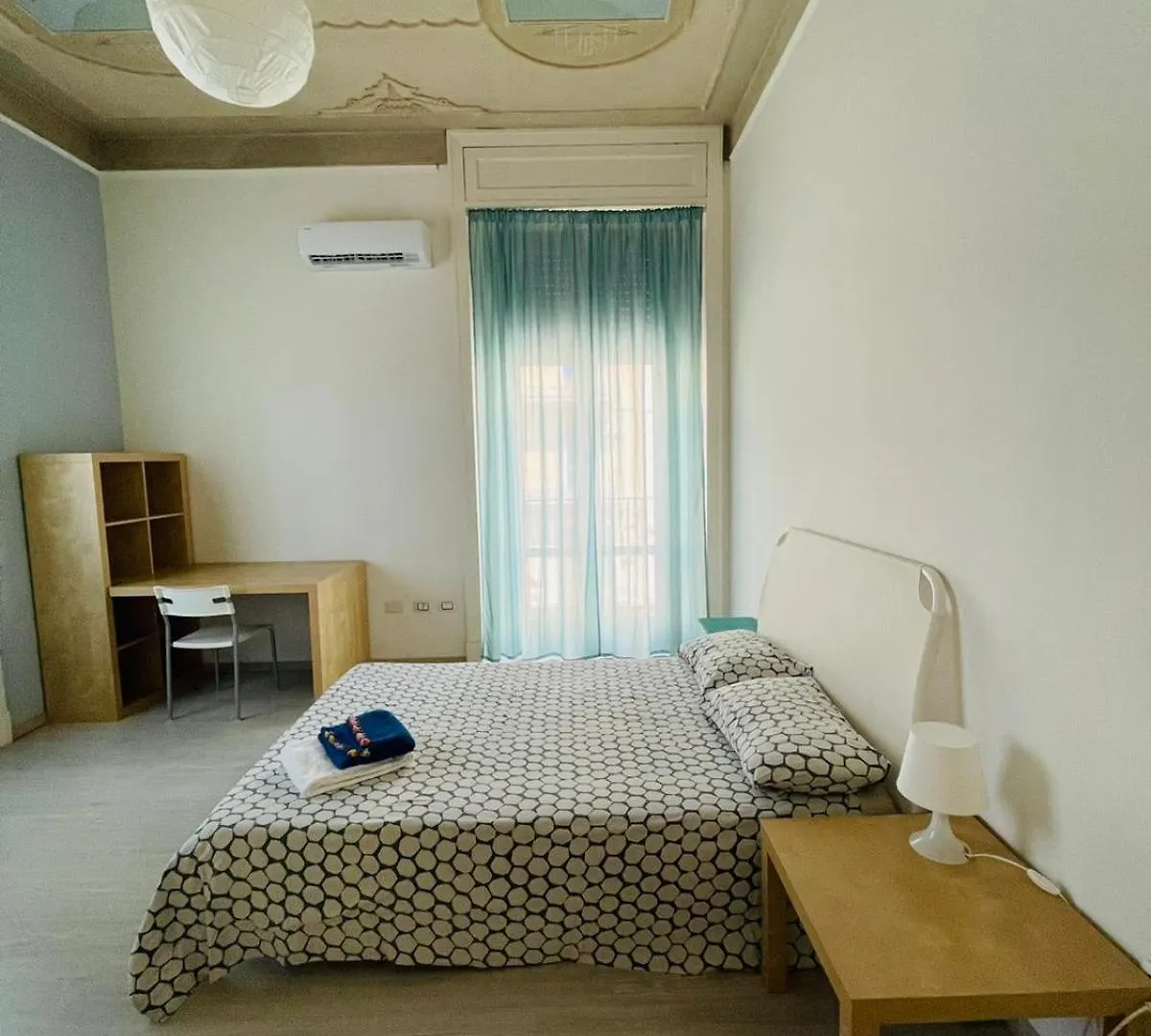 Deodato Guest House Catania Italia